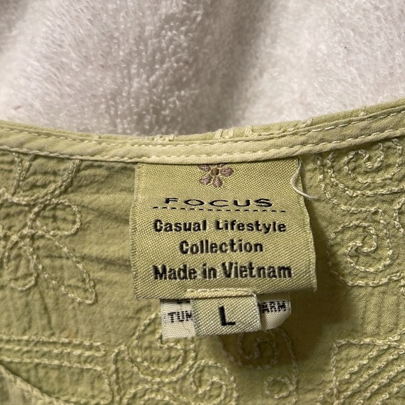 Focus Cotton Celery Green LS Tunic Size Large (clo1) - Picture 2 of 4